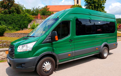 Mikrobus Ford Transit 16+2 miest